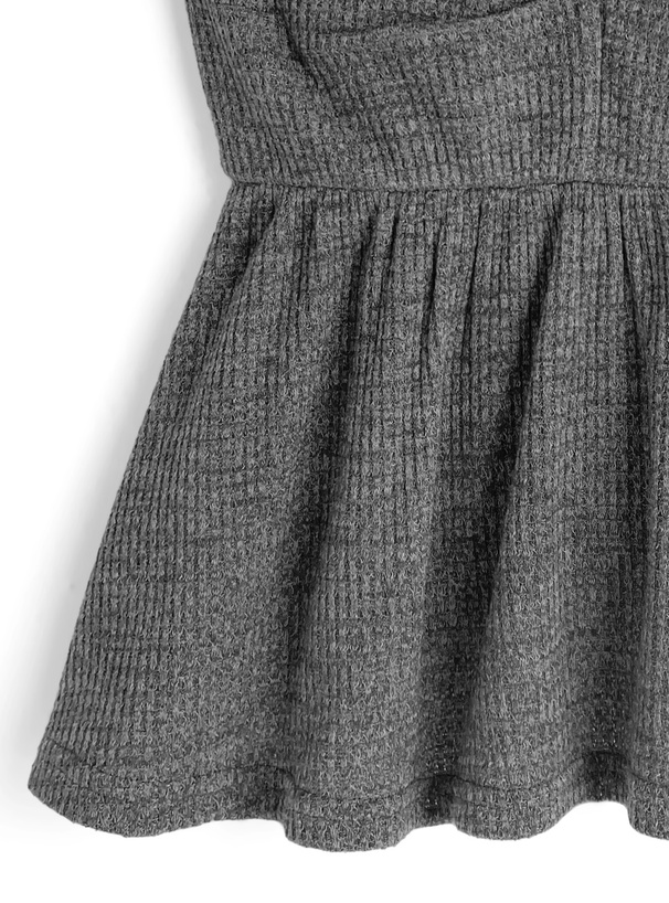 ホルターネックフレアペプラムベアトップ