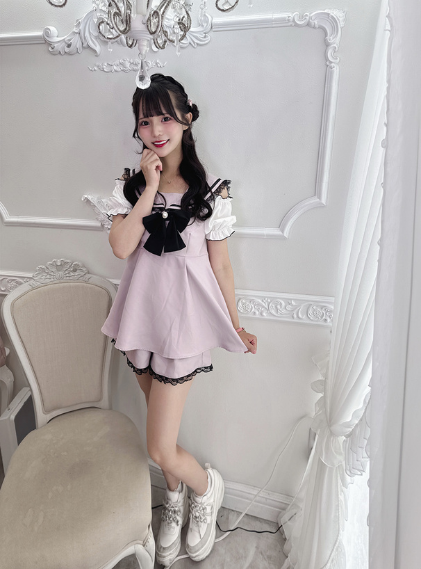【関税込み】GCDS グレー＆ホワイト Morso Tee ミニワンピース アソートレースミニワンピース（ワンピース）｜kutir