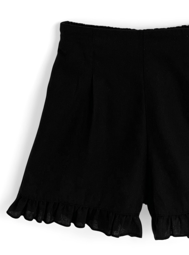 レイヤード風チュニック×フリルパンツセットアップ