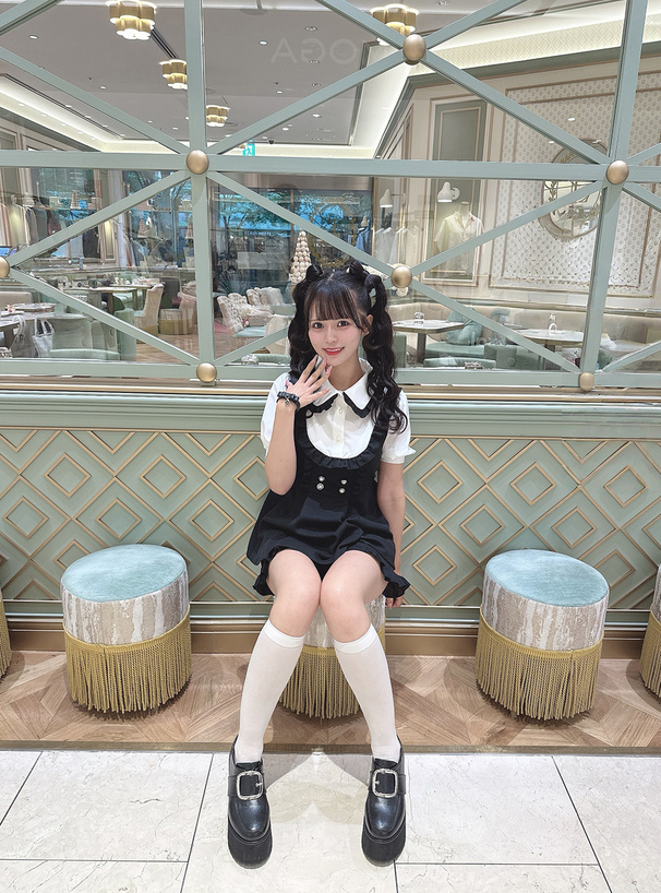 レイヤード風チュニック×フリルパンツセットアップ