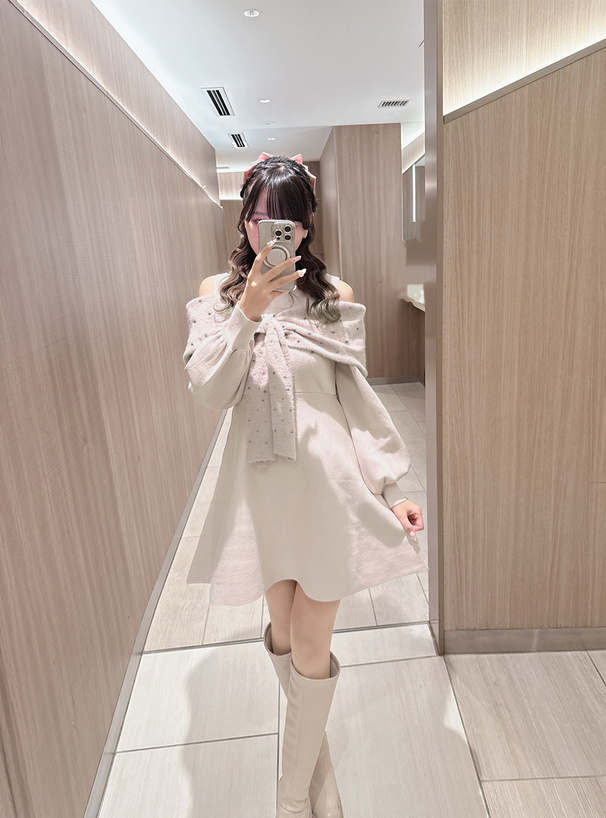 オープンショルダーラインストーンリボンニットミニワンピース[za023