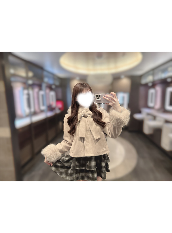 リボン・ファー付きショート丈コート