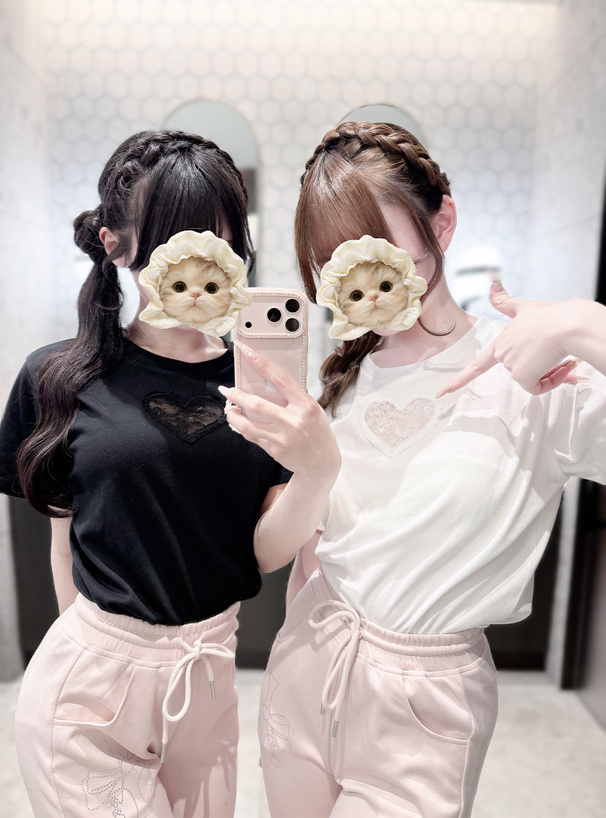 ハートレースロゴTシャツ