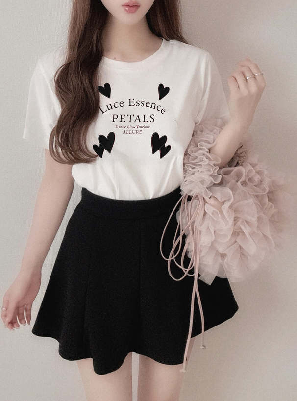 ハートロゴ刺繍プリントTシャツ