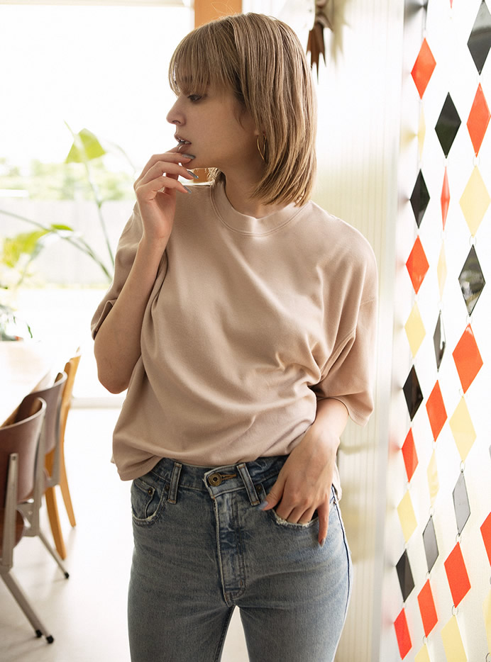 ラウンドネック5分袖Tシャツ