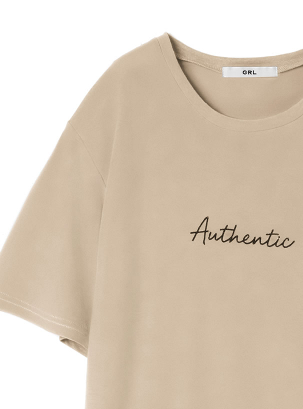 サイドスリットロゴTシャツワンピース