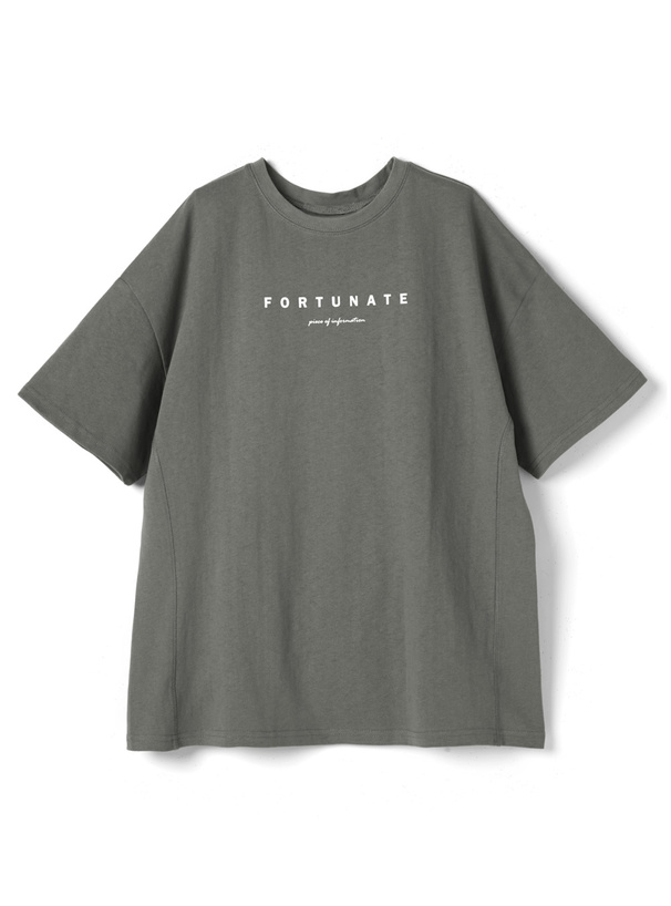 ロゴTシャツ