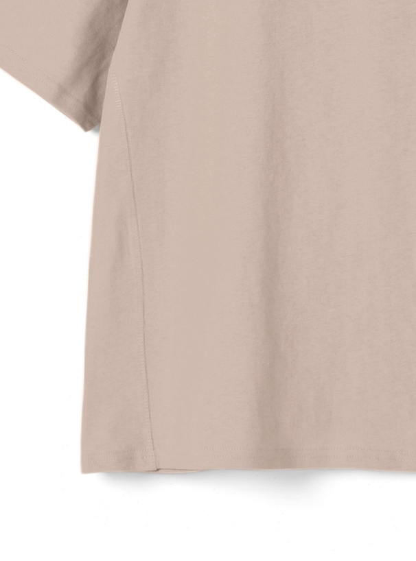 ロゴTシャツ