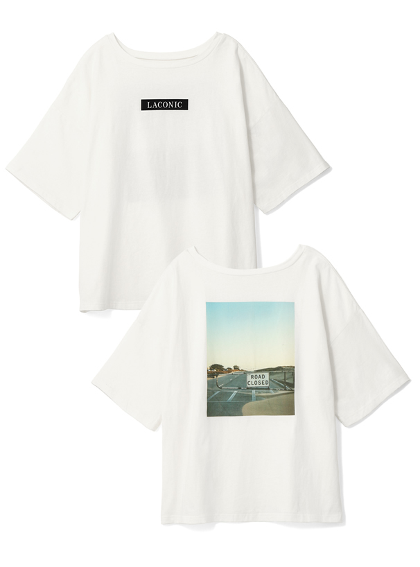 瑛茉ジャスミン ボックスロゴバックフォトプリントTシャツ