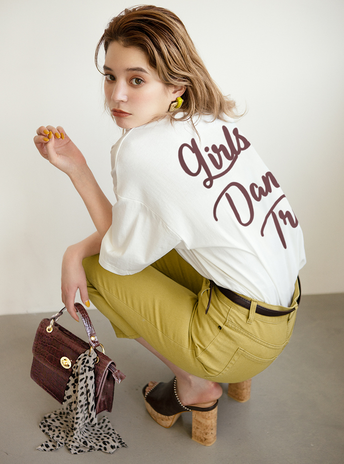 ロゴプリントTシャツ