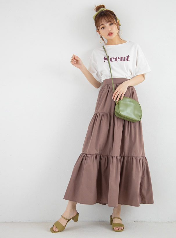 ロゴTシャツ