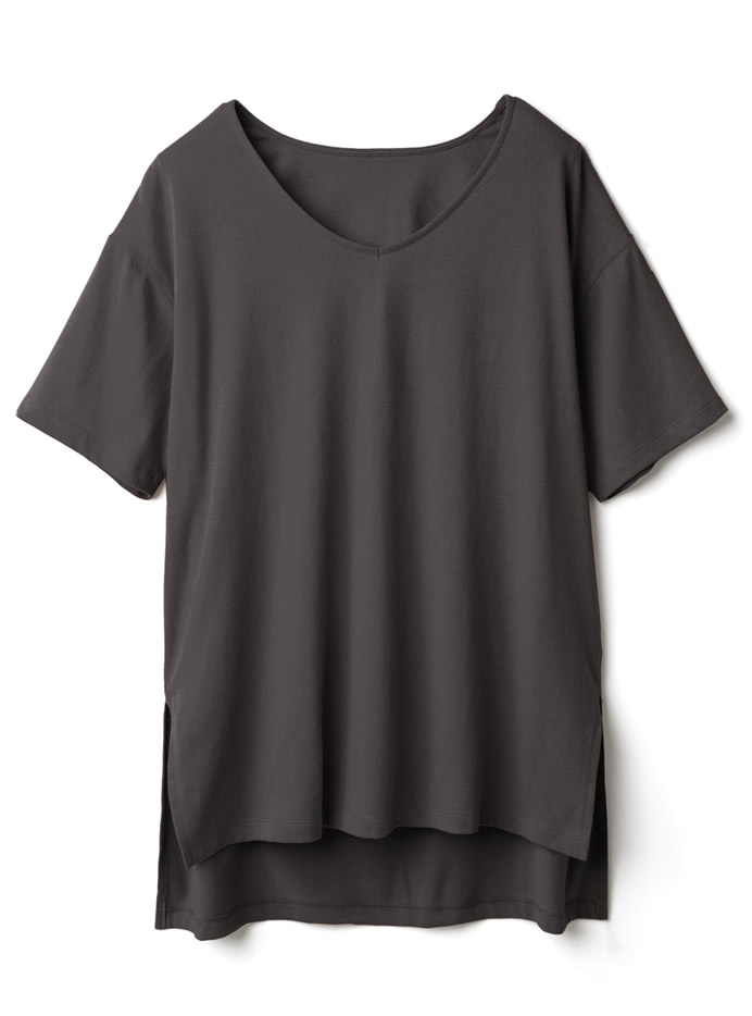 バックカットデザインTシャツ