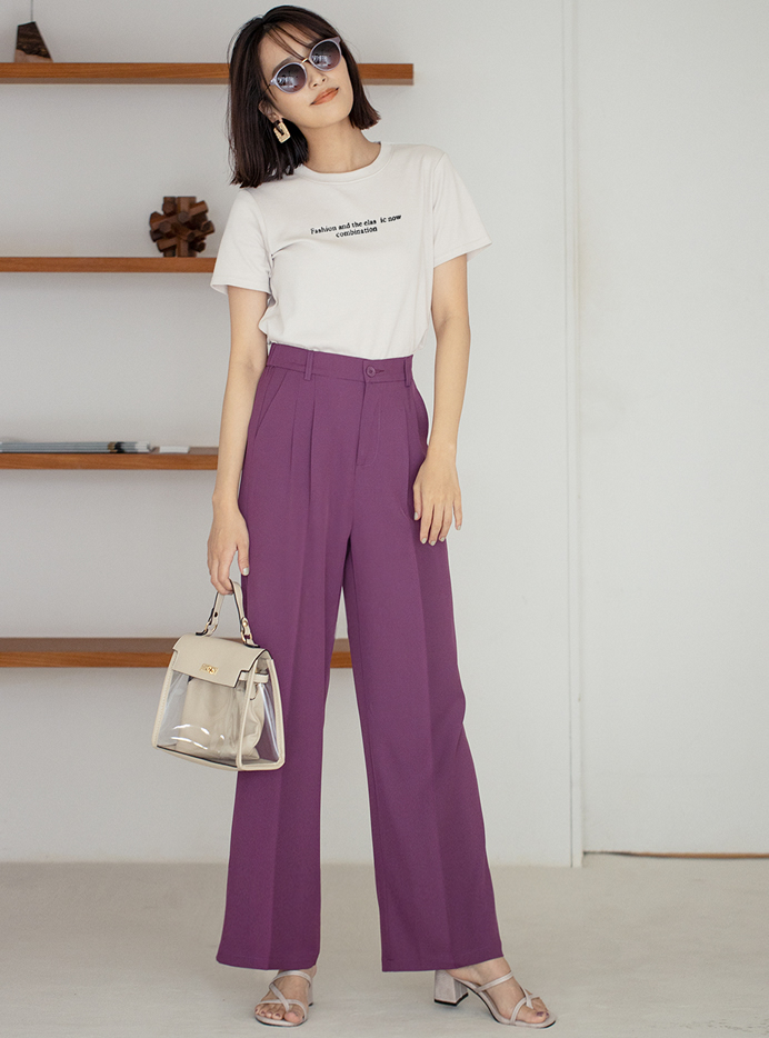 フロントロゴプリントTシャツ