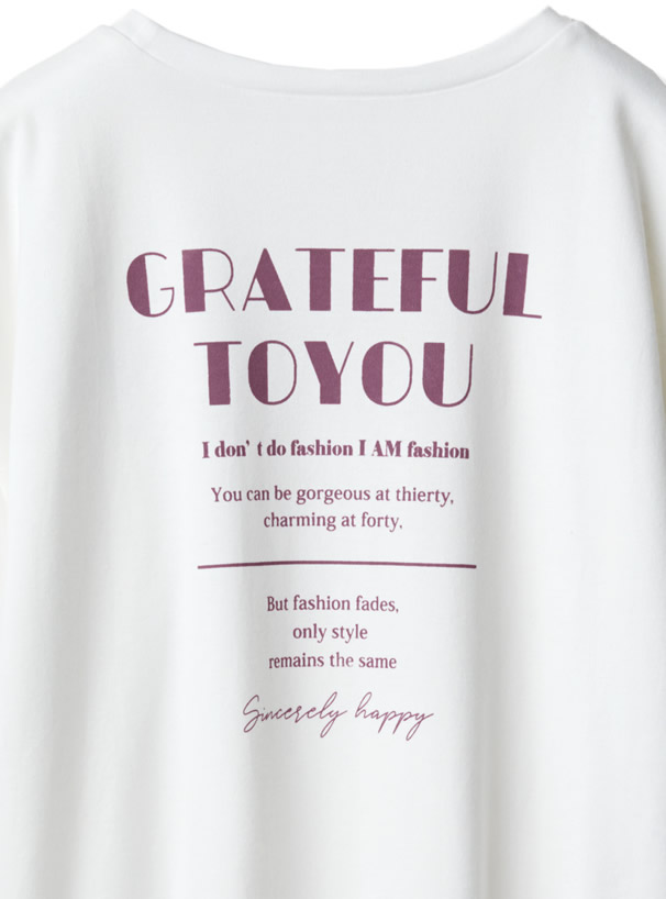 ロゴプリントTシャツ