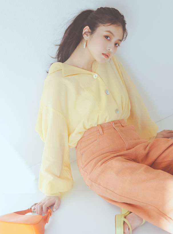 今田美桜 ツイルストレートパンツ