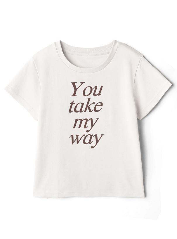 ロゴプリントTシャツ