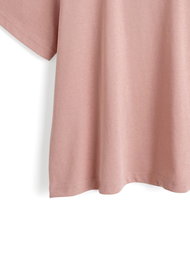 刺繍ロゴTシャツ