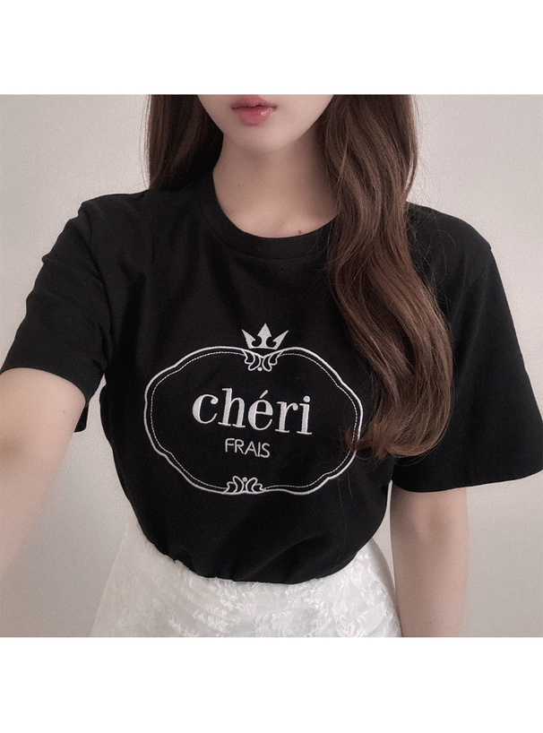 ロゴデザインTシャツ