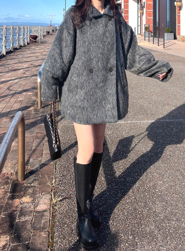ミドル丈シャギーダブルコート