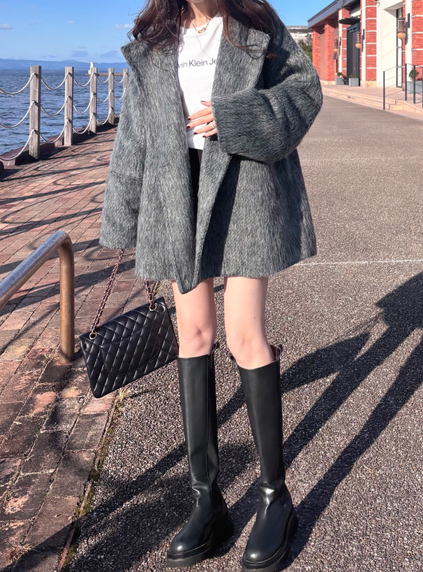 ミドル丈シャギーダブルコート