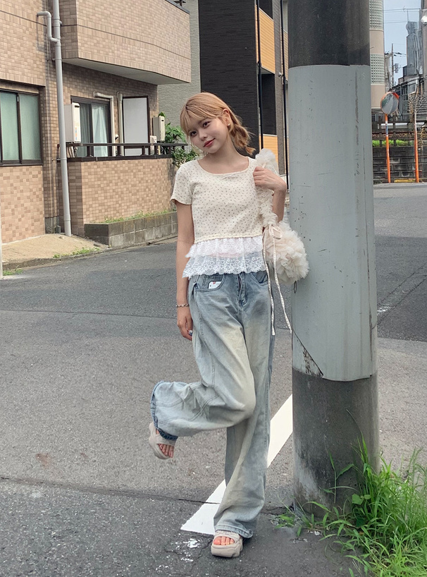 花柄レースフリルトップス
