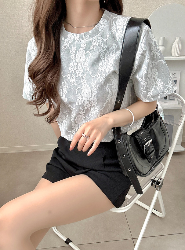 フラワーレースTシャツ