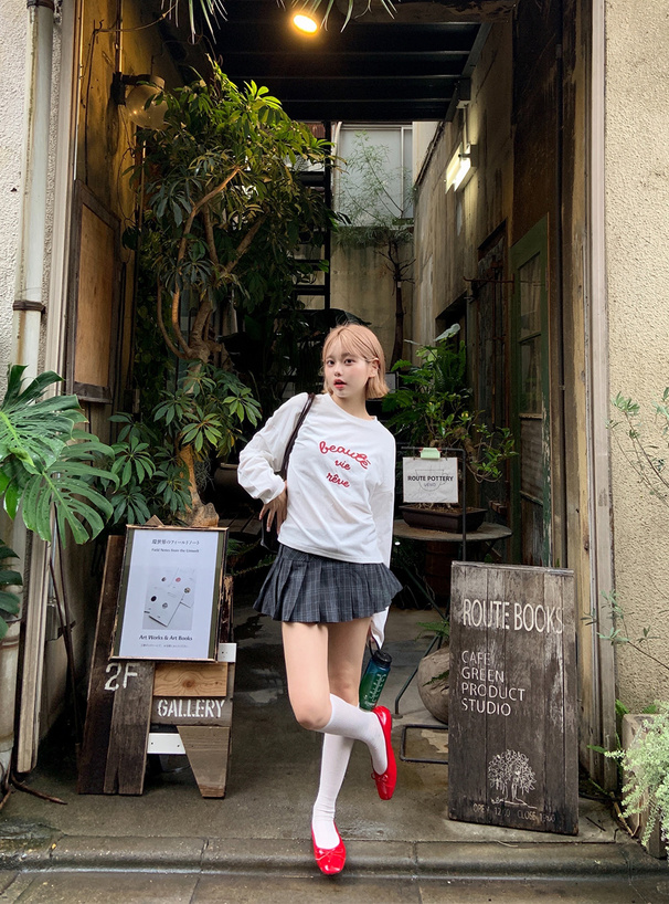 チェーンステッチロゴロンT