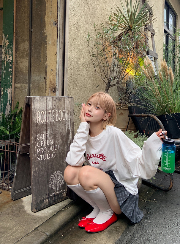 チェーンステッチロゴロンT