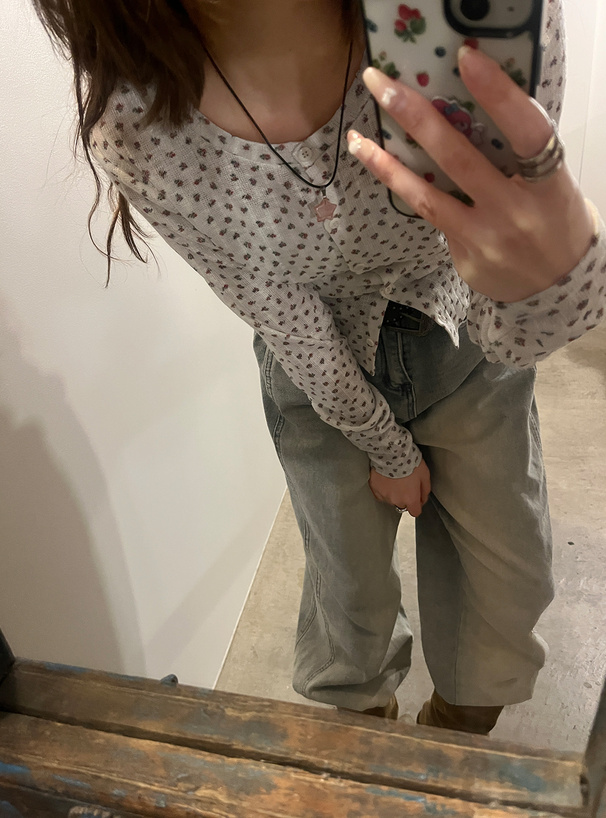 小花柄透かし編みカーディガン×キャミソールアンサンブル