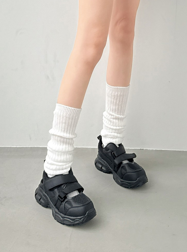厚底スニーカーサンダル