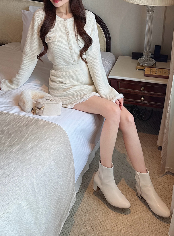 レザーショートブーツ