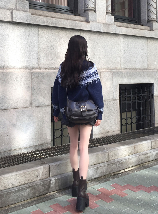 レースアップ厚底ショートブーツ