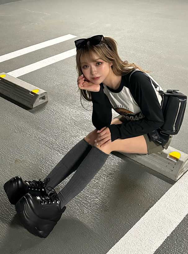 レザー厚底スニーカー
