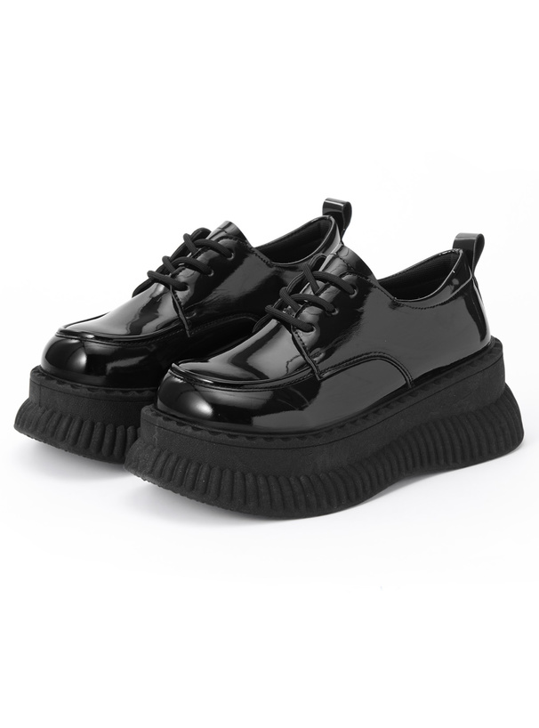 厚底エナメルシューズ