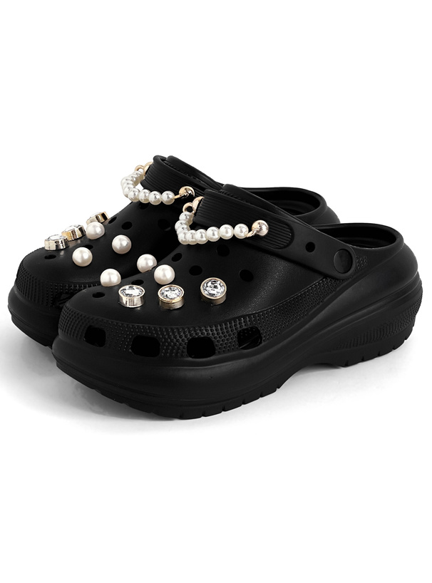 チャーム付き厚底クロッグサンダル