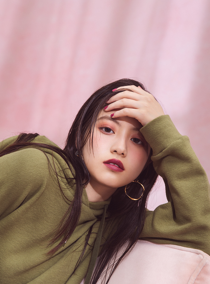 今田美桜 レオパード柄サークルリングピアス