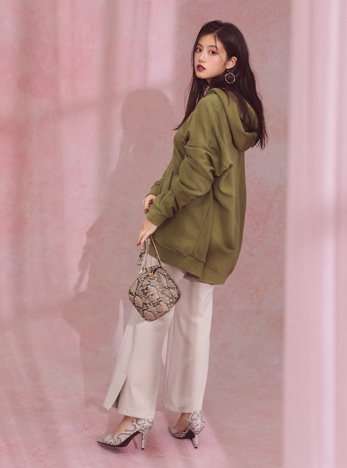 今田美桜 レオパード柄サークルリングピアス