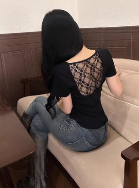 バックレースデザインサイドギャザーニットトップス