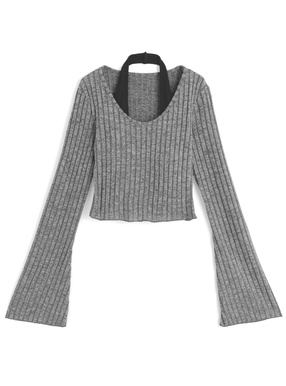 カップ付きレイヤード風ホルターネックトップス