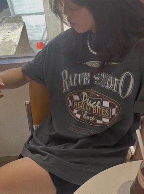 ヴィンテージロゴドプリントTシャツ