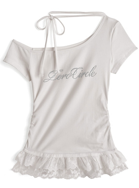 ネックリボンワンショルダースタッズロゴレースドッキングトップス