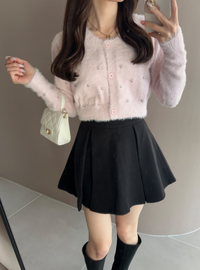 ビジューシャギーニットショート丈カーディガン