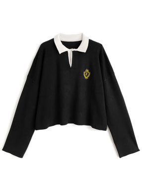 ロゴ刺繍スキッパーニットトップス