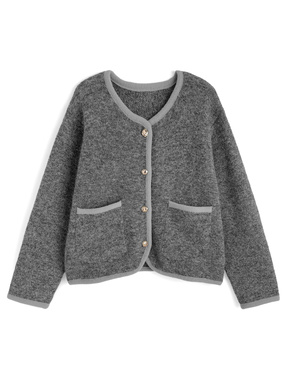 ゴールドボタンニットカーディガン