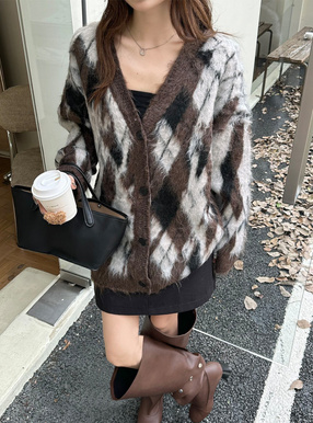 アーガイル柄シャギーニットカーディガン