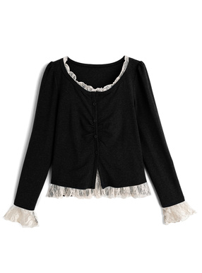 レースレイヤード風ギャザートップス