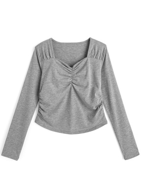 ギャザーデザイントップス