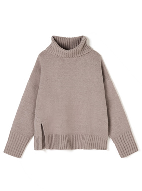 タートルネックスリットニットトップス