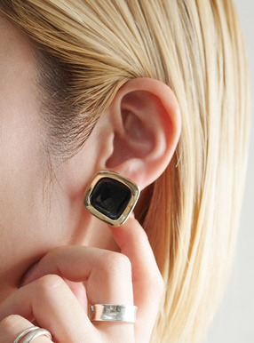 スクエアデザインピアス