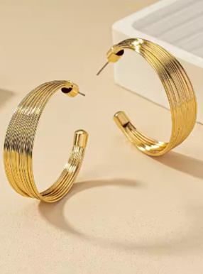 ボリュームフープピアス